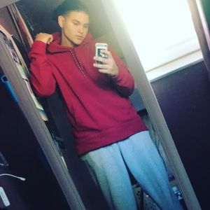 Meet your Posher, Ethan